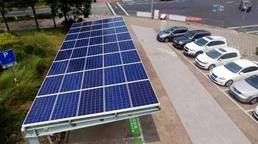 新能源光伏驅(qū)動汽車行業(yè)革命 充電站建設(shè)迎來新突破
